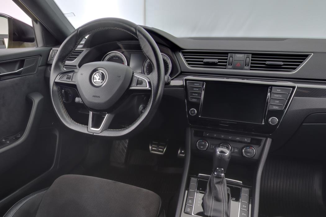 SKODA Superb 2018