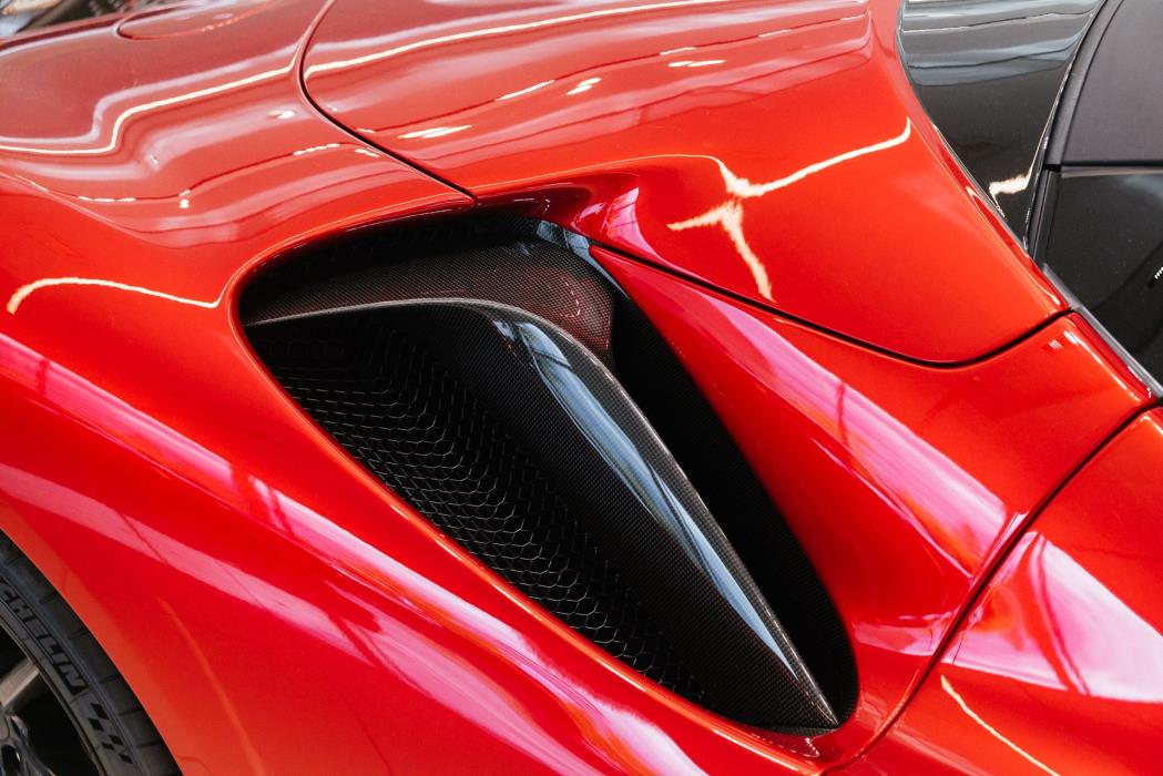 Ferrari SF90 spider 2024