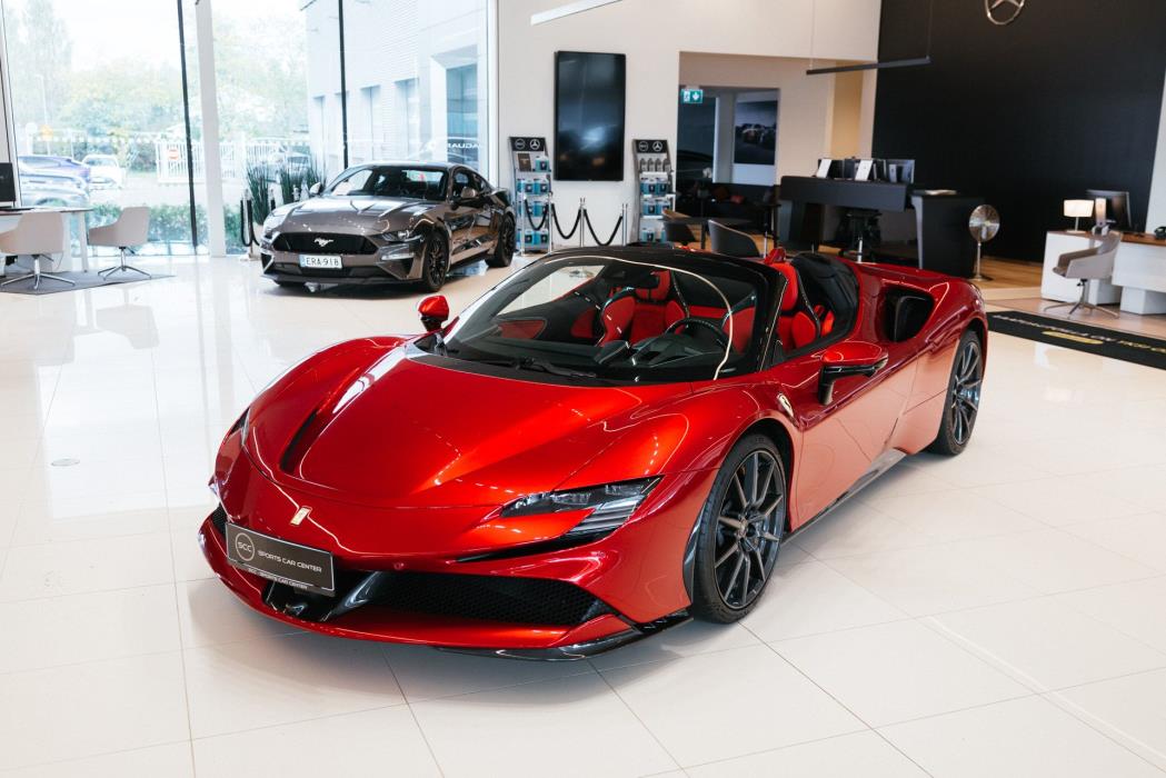 Ferrari SF90 spider 2024