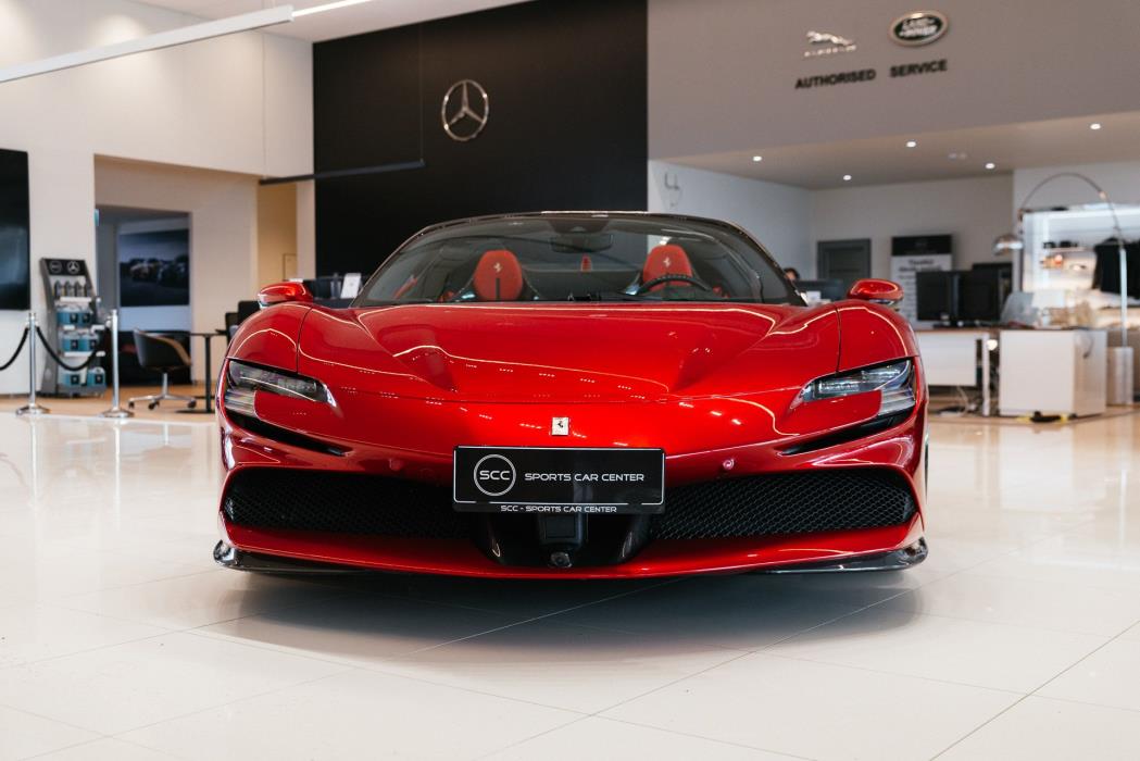 Ferrari SF90 spider 2024