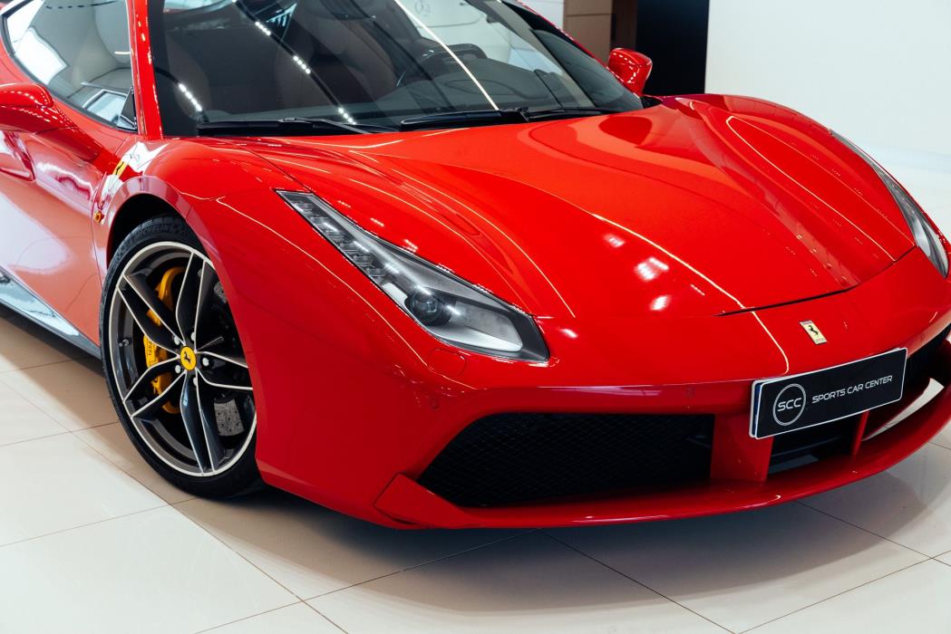 Ferrari 488 2018