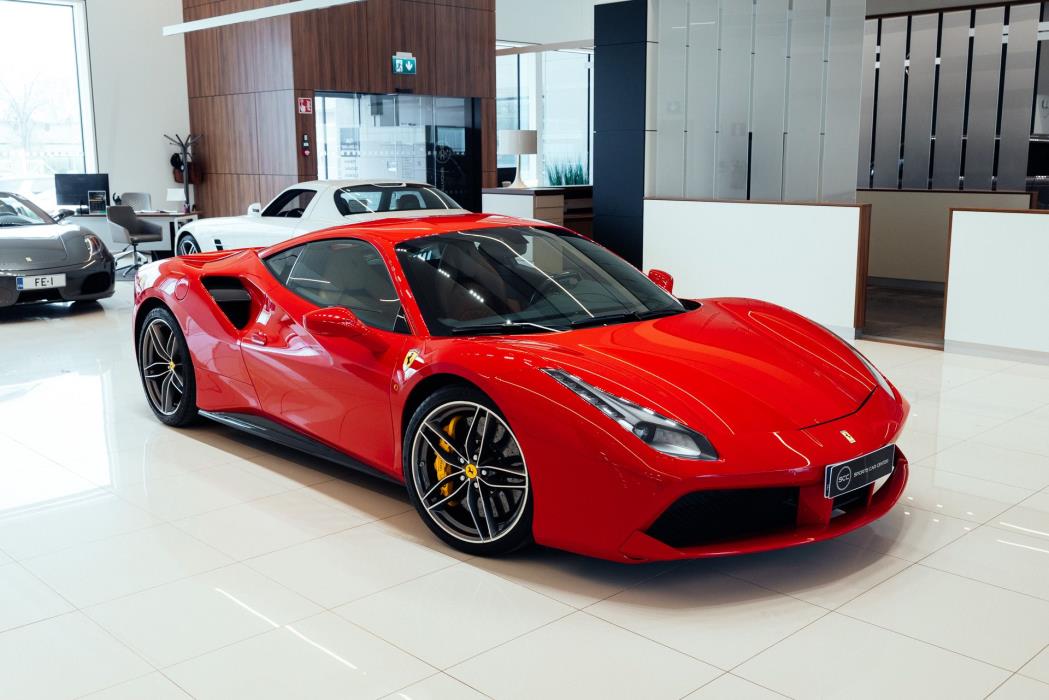 Ferrari 488 2018