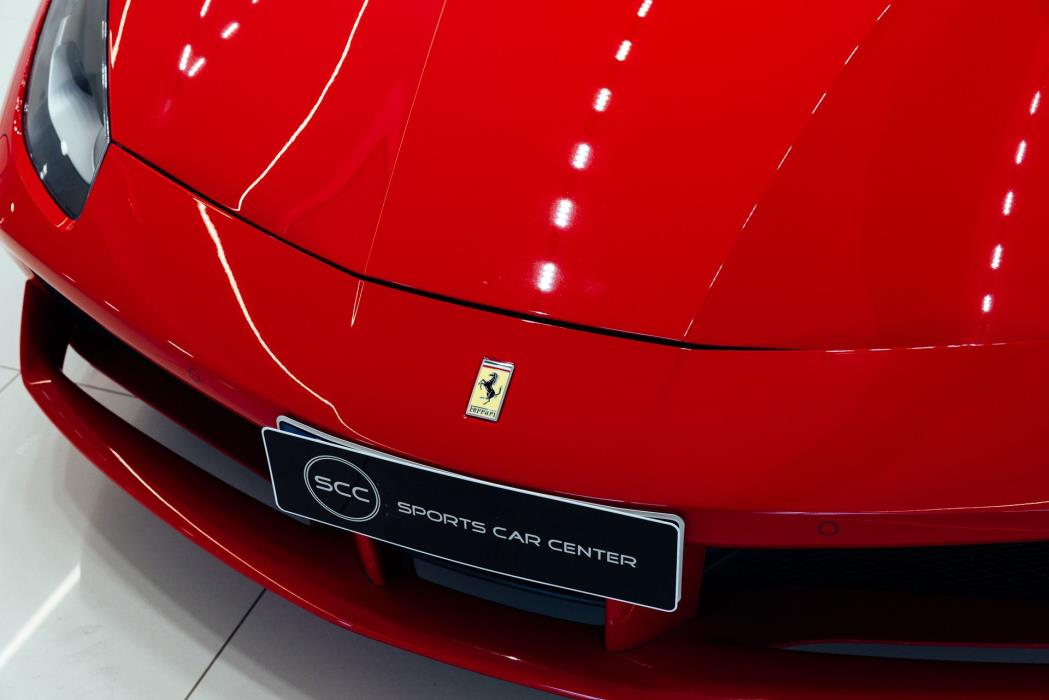 Ferrari 488 2018