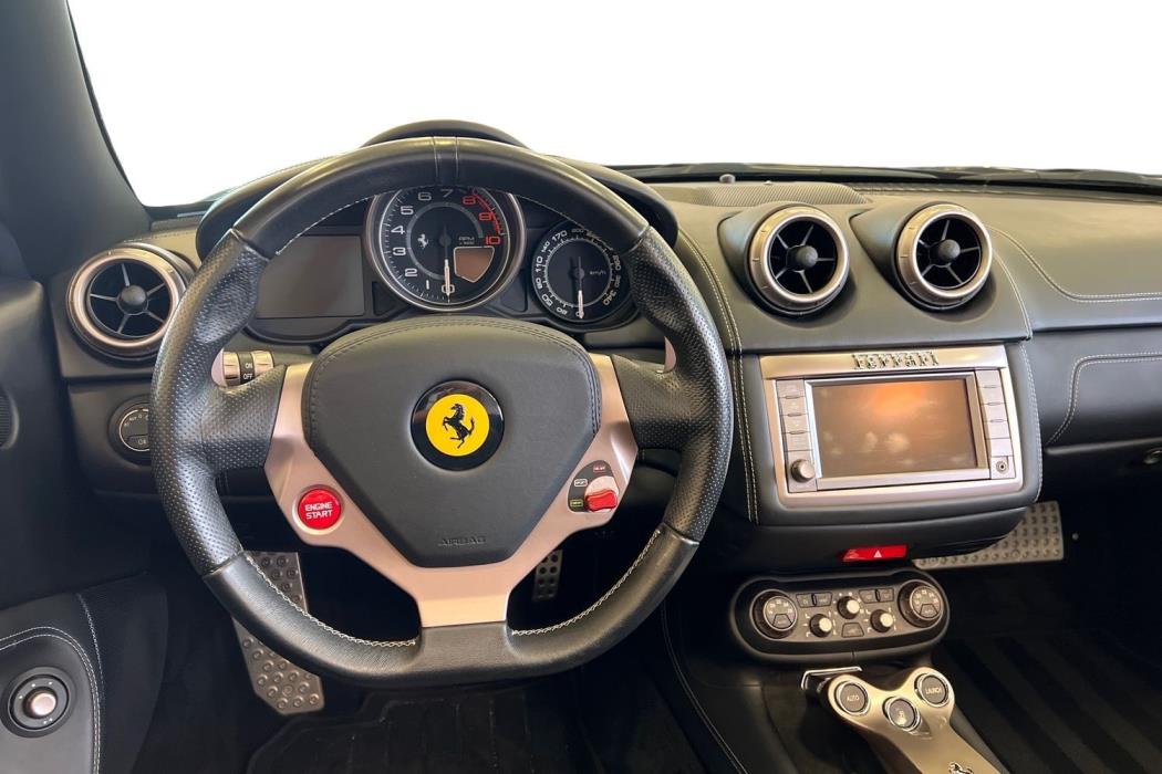 Ferrari California 2012