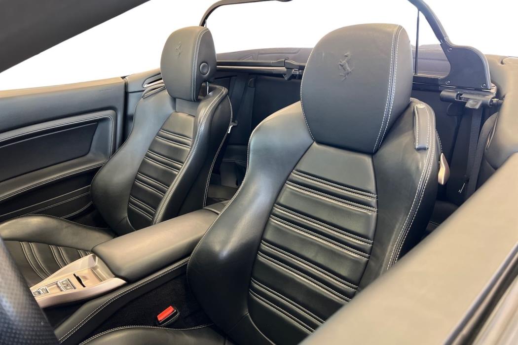 Ferrari California 2012