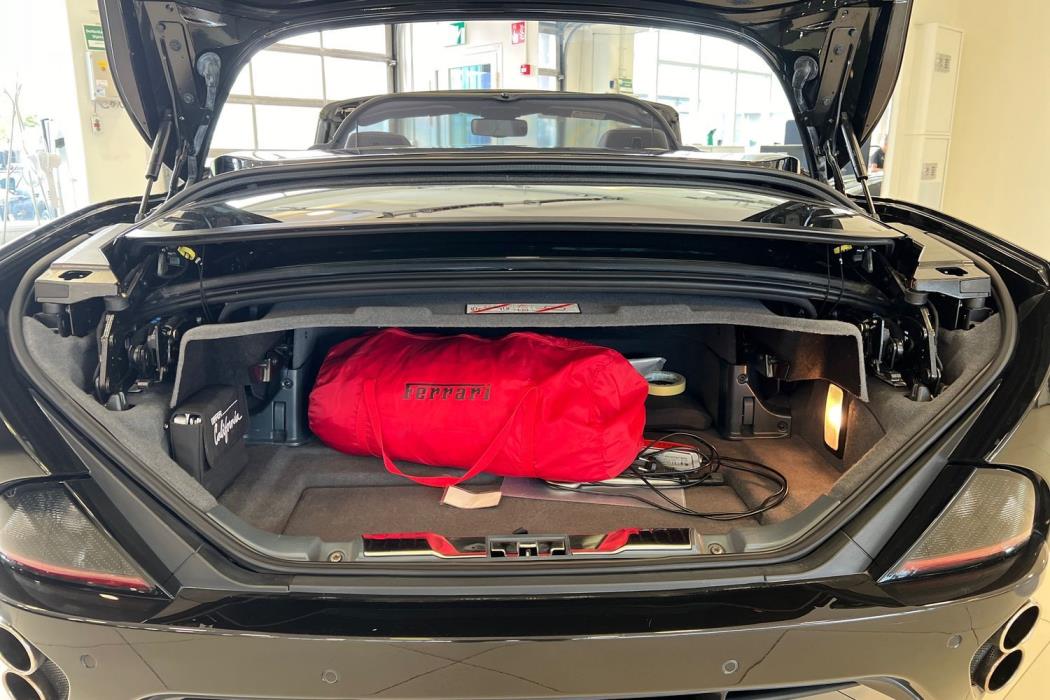 Ferrari California 2012