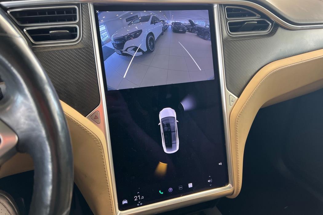 Tesla Model X 2017