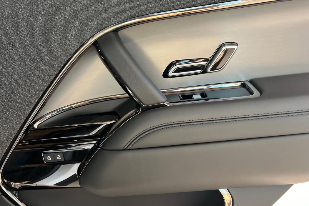 Land Rover Range Rover Sport 2025