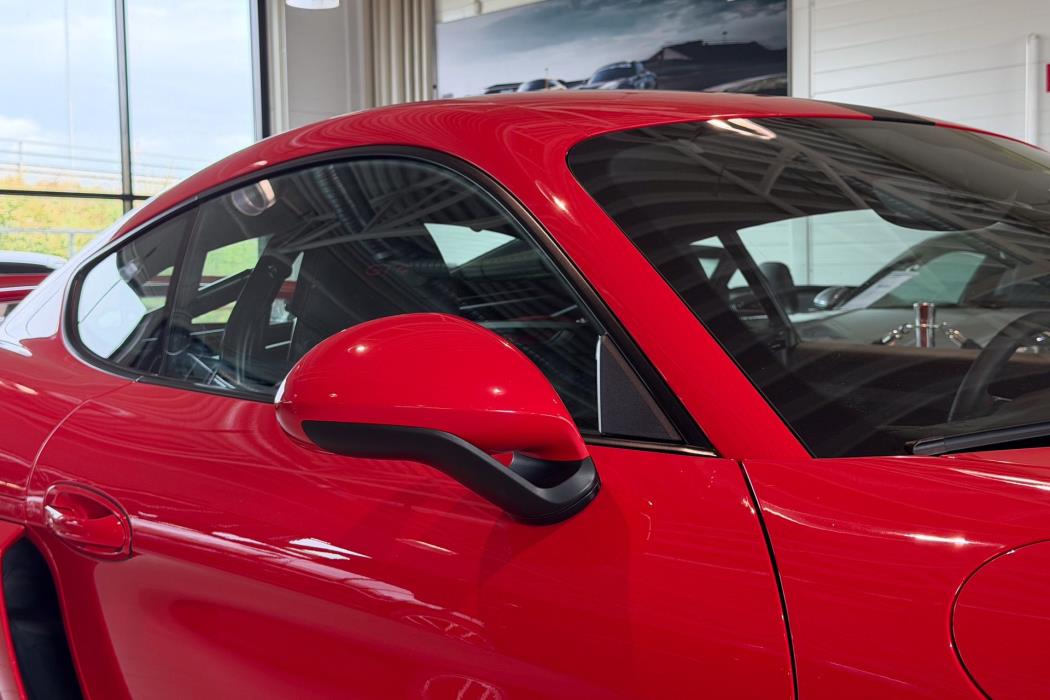Porsche Cayman 2016