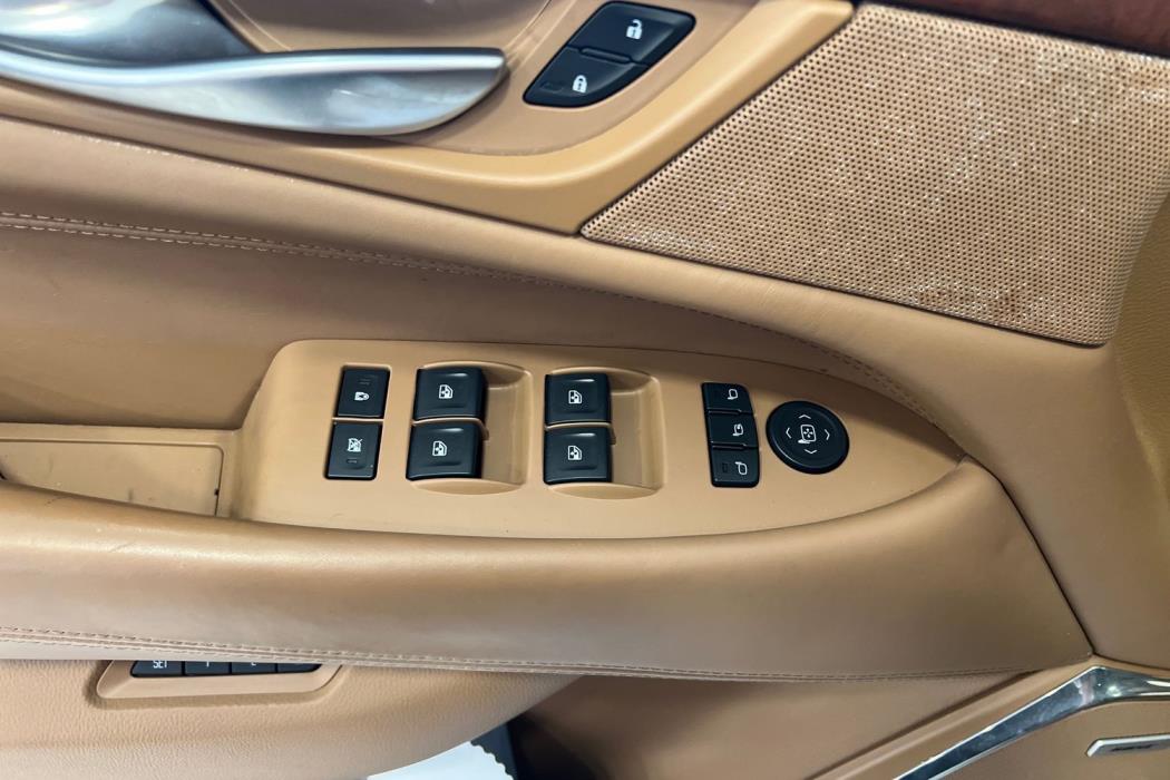 Cadillac Escalade 2016