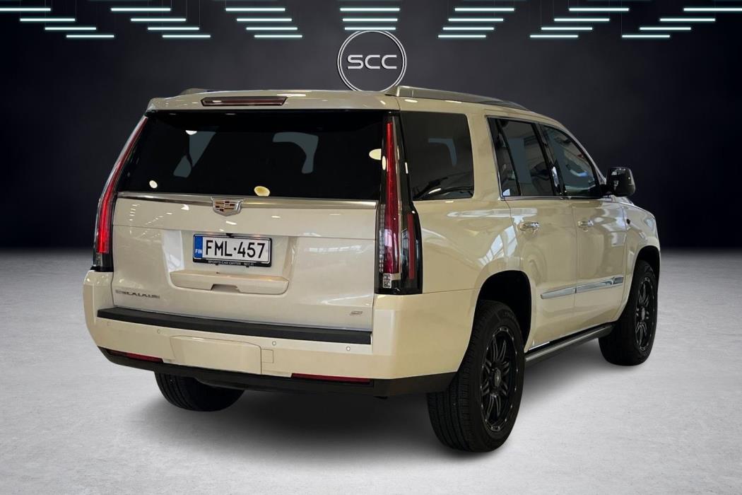 Cadillac Escalade 2016