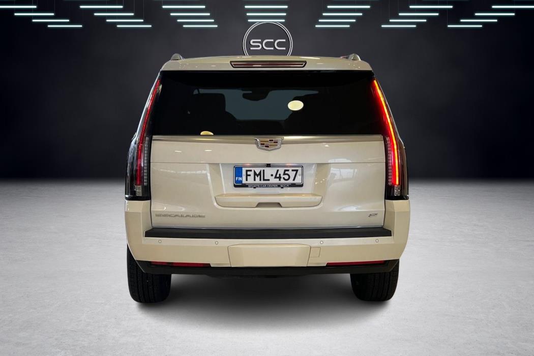 Cadillac Escalade 2016