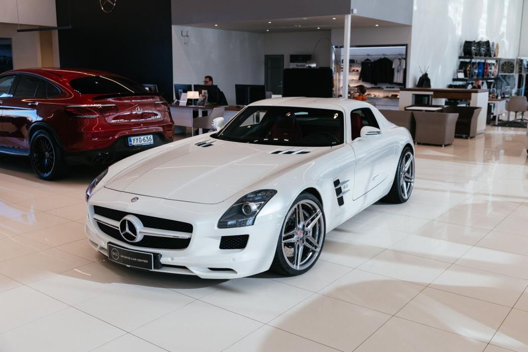 Mercedes-Benz SLS AMG 2010