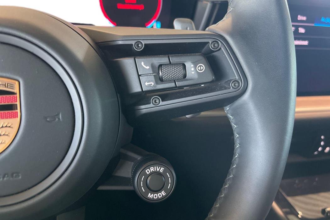 Porsche Cayenne 2024
