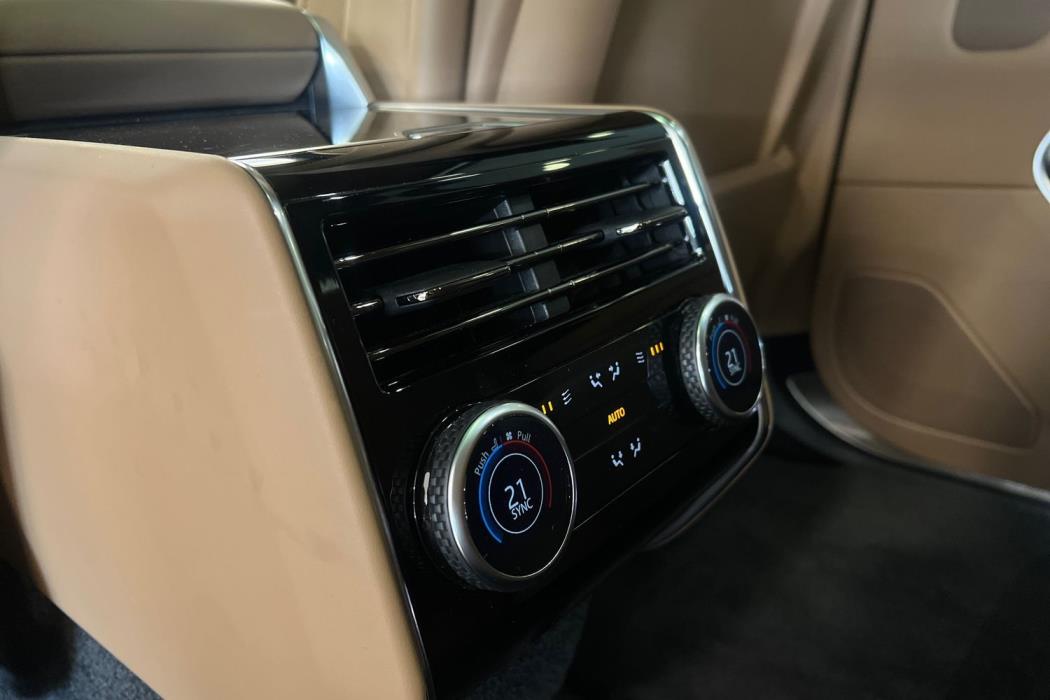 Land Rover Range Rover 2023