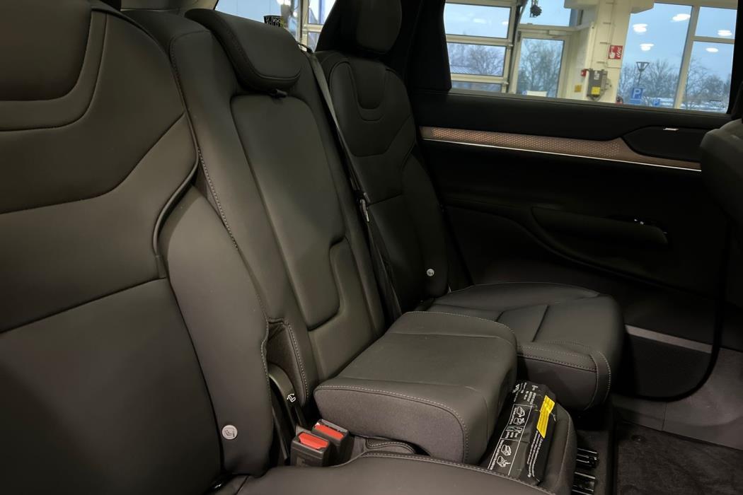 Volvo EX90 2025