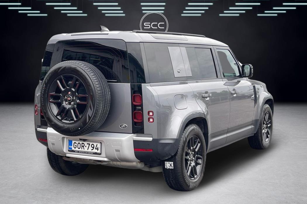 Land Rover Defender 2021
