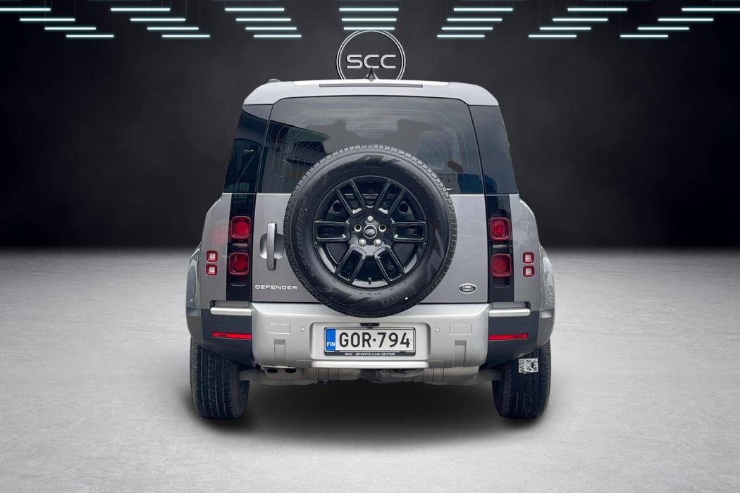 Land Rover Defender 2021