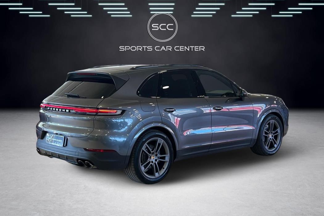 Porsche Cayenne 2024