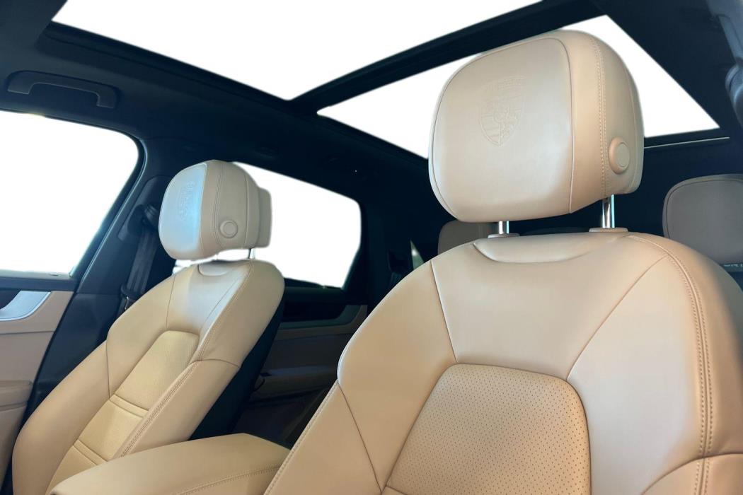 Porsche Cayenne 2024