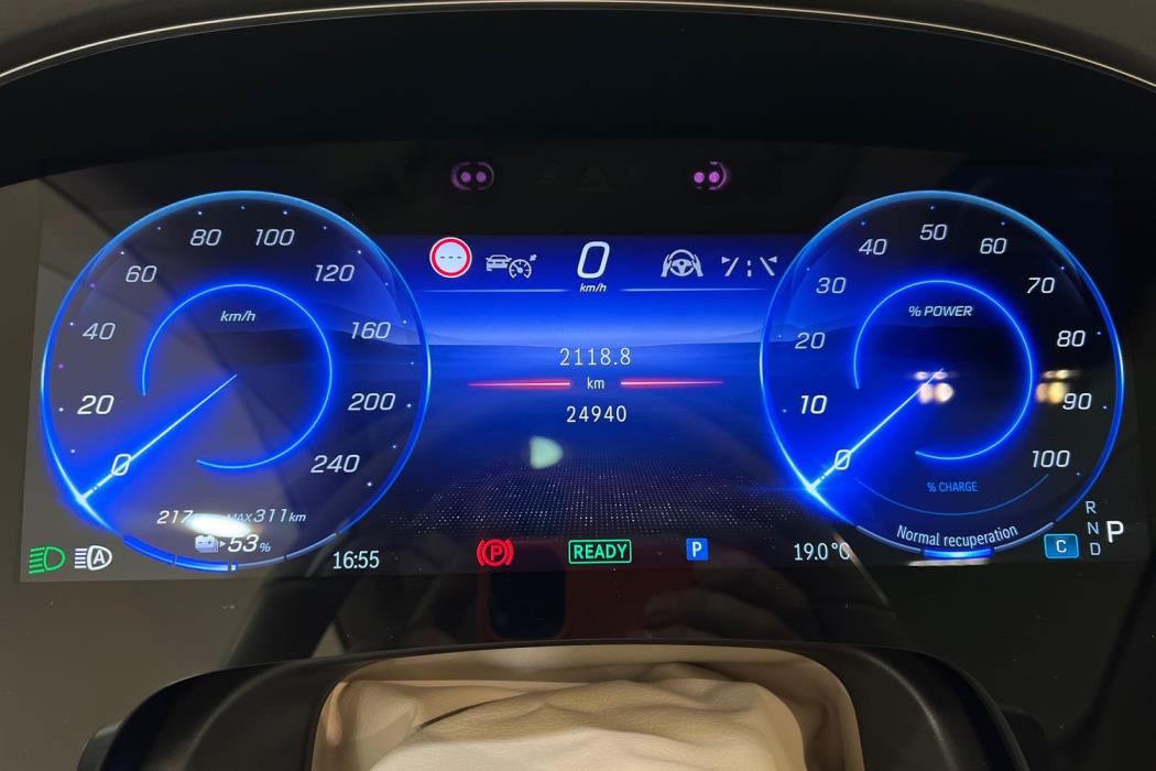 Mercedes-Benz EQS SUV 2023