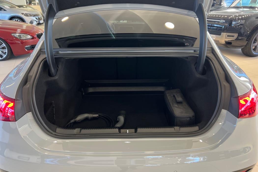 Mercedes-Benz EQE 2023