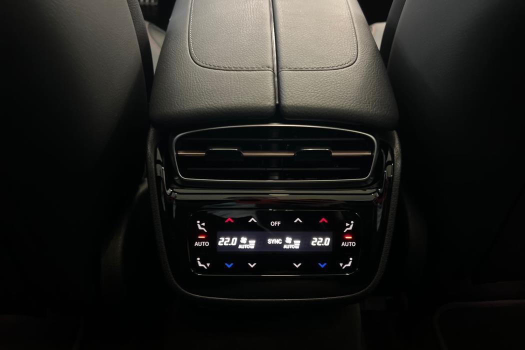 Mercedes-Benz EQE 2023