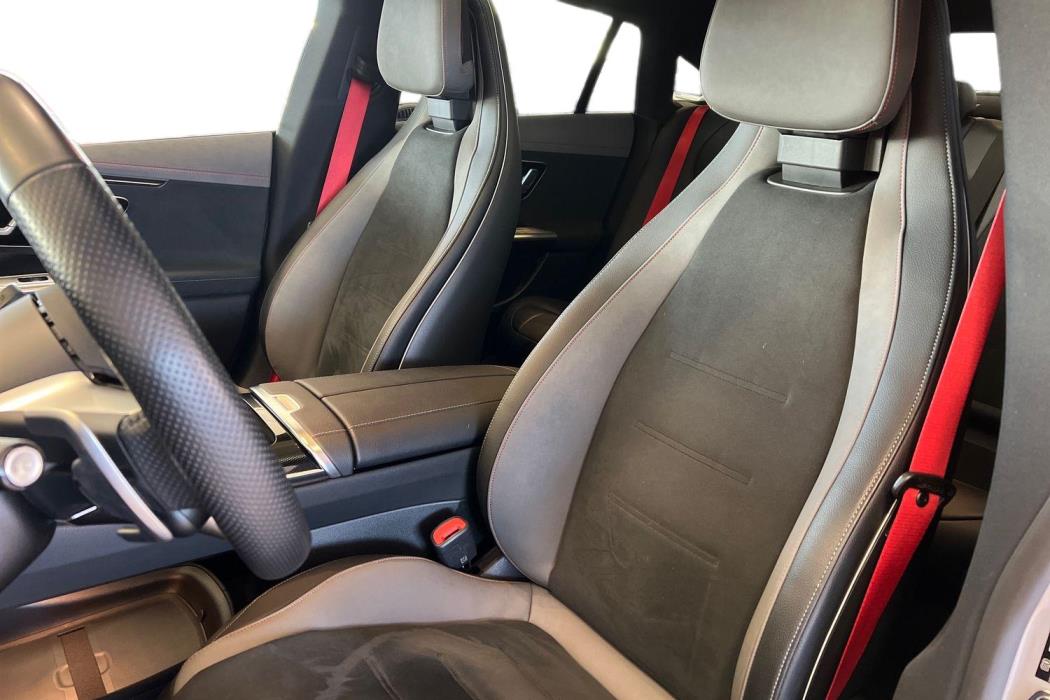 Mercedes-Benz EQE 2023