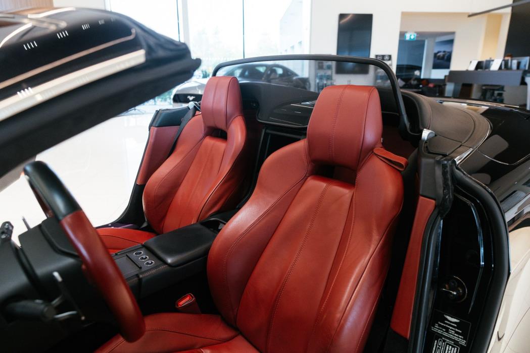 Aston Martin Vantage 2008