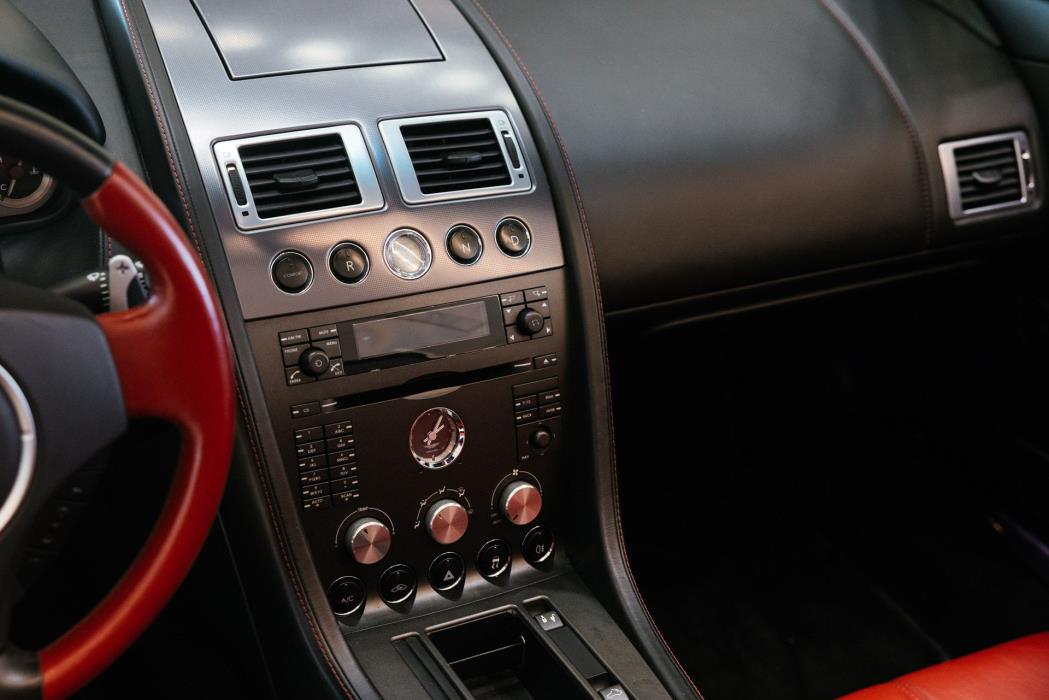 Aston Martin Vantage 2008