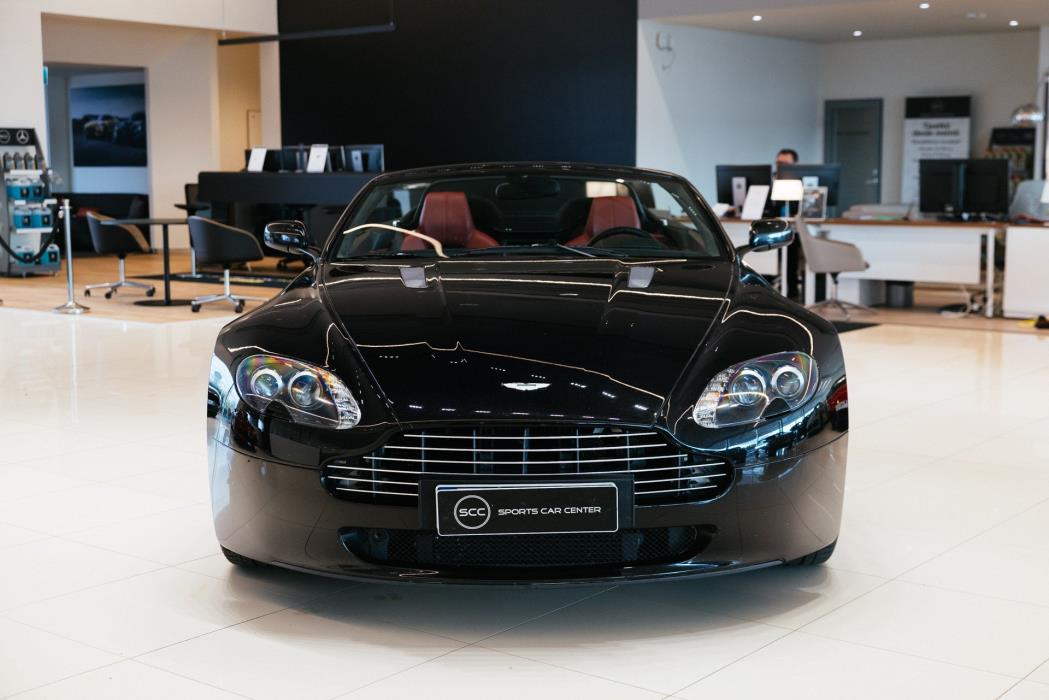 Aston Martin Vantage 2008