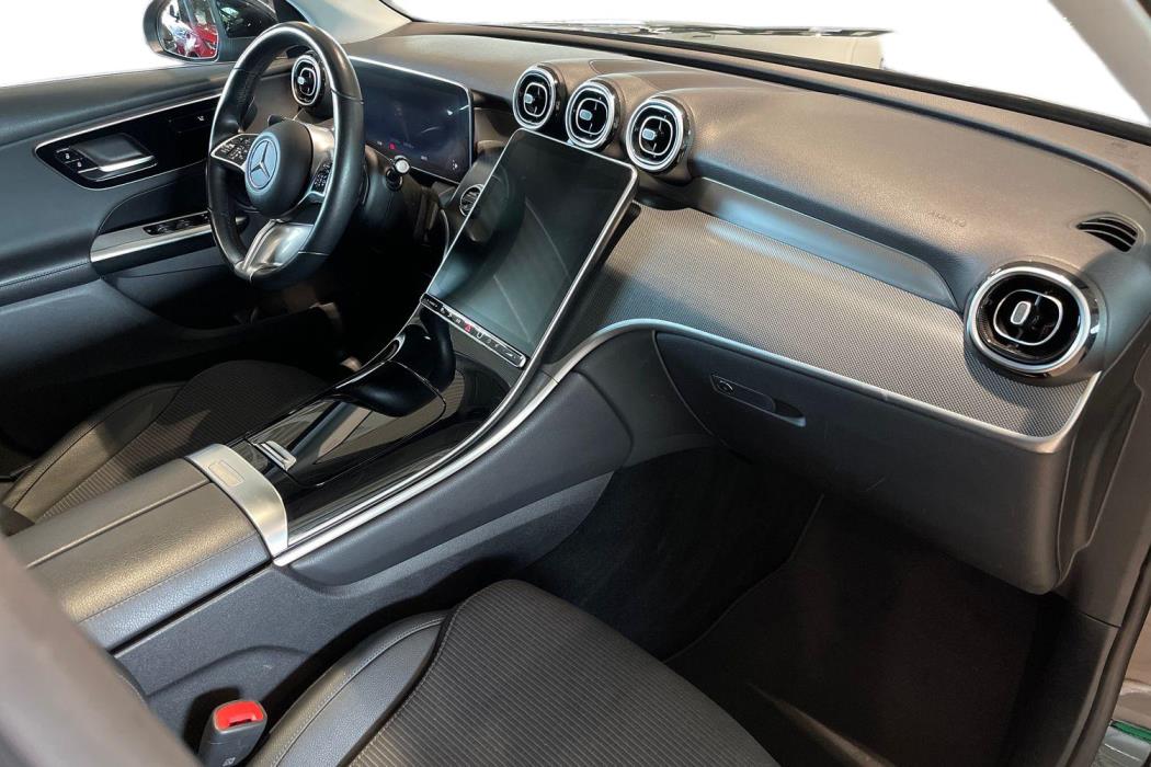 Mercedes-Benz GLC 2023