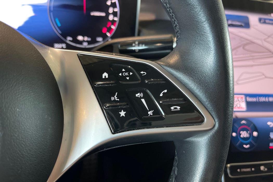 Mercedes-Benz GLC 2023