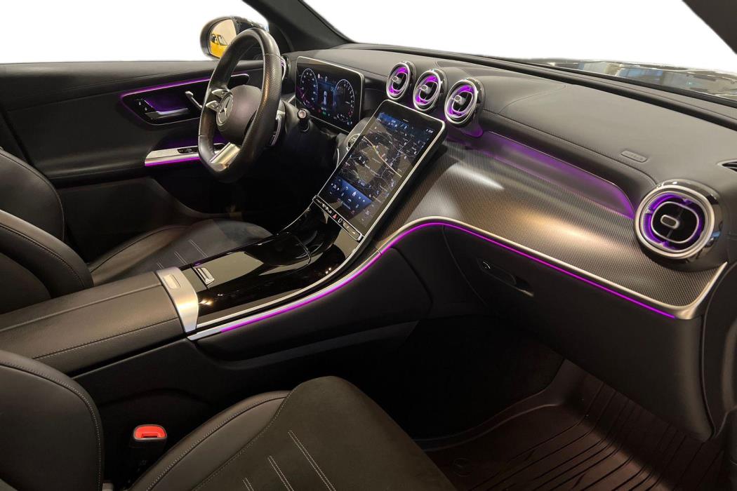 Mercedes-Benz GLC 2023