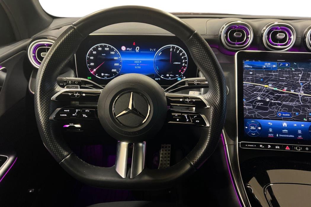 Mercedes-Benz GLC 2023