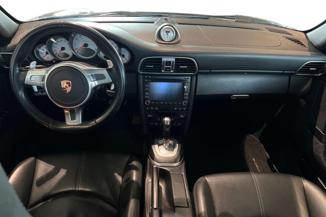 Porsche 911 2010