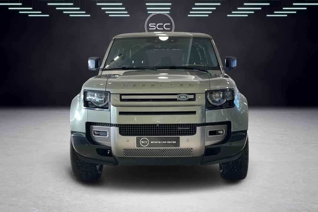 Land Rover Defender 2022