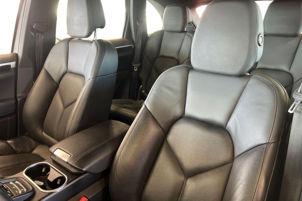 Porsche Cayenne 2015