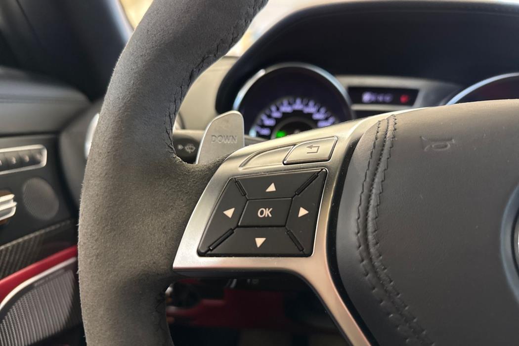 Mercedes-Benz SL 63 AMG 2013