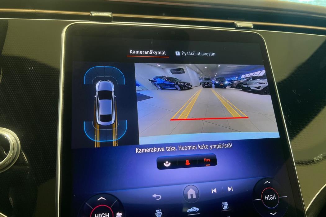 Mercedes-Benz EQE 2023