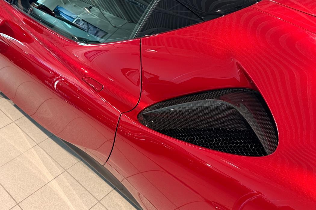 Ferrari SF90 Stradale 2022