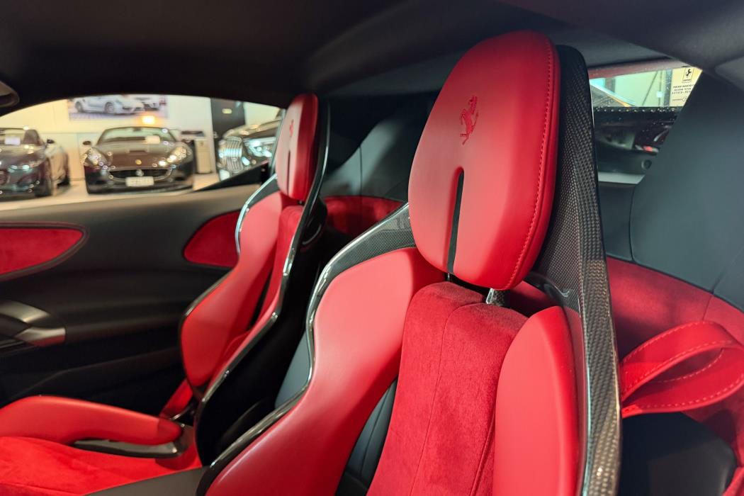 Ferrari SF90 Stradale 2022