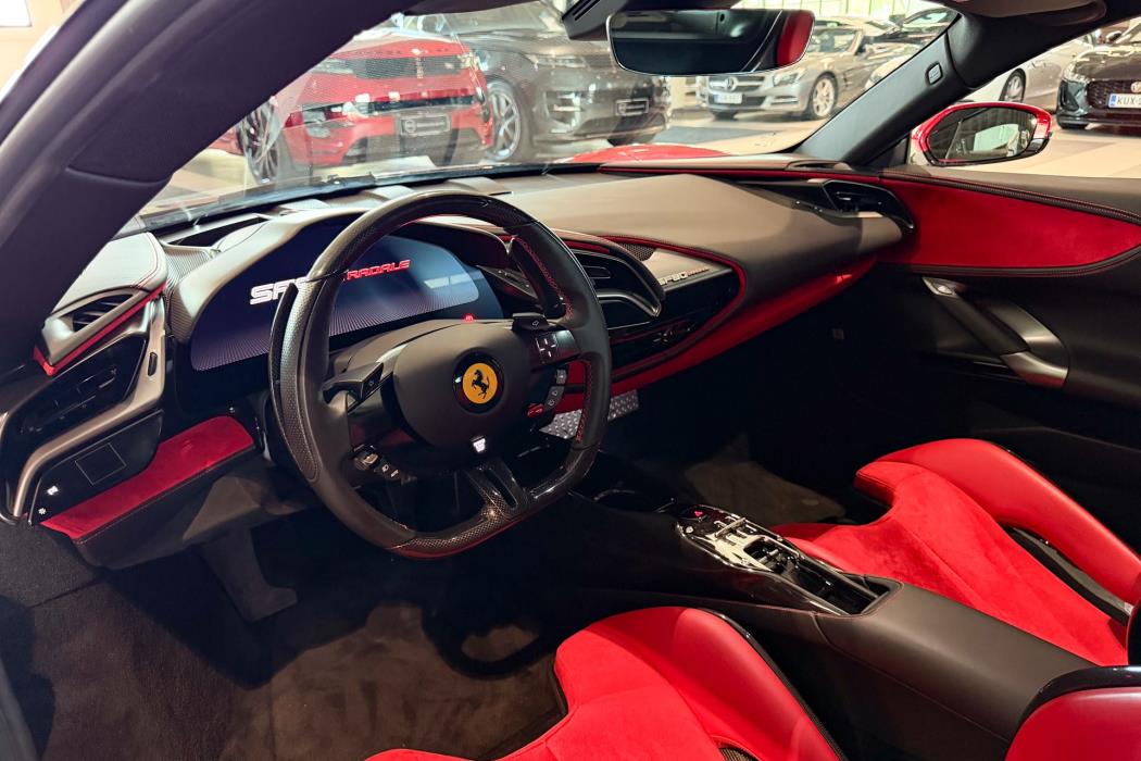 Ferrari SF90 Stradale 2022