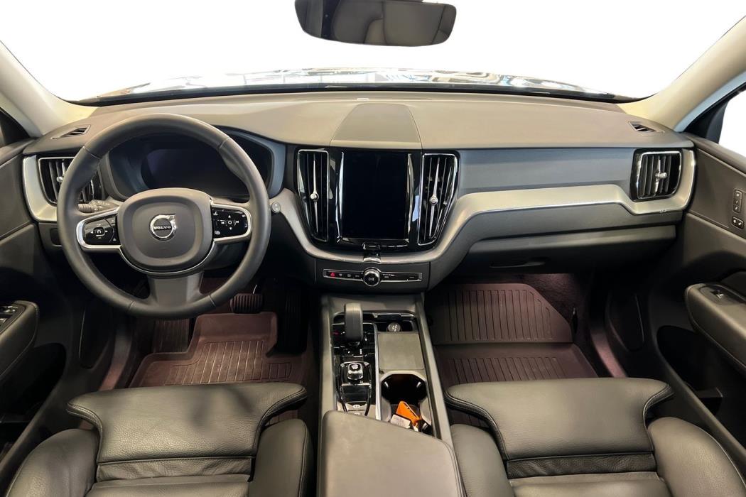 Volvo XC60 2023