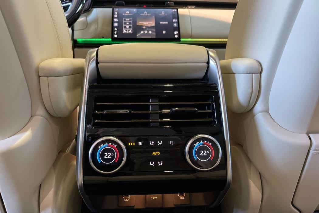Land Rover Range Rover 2025