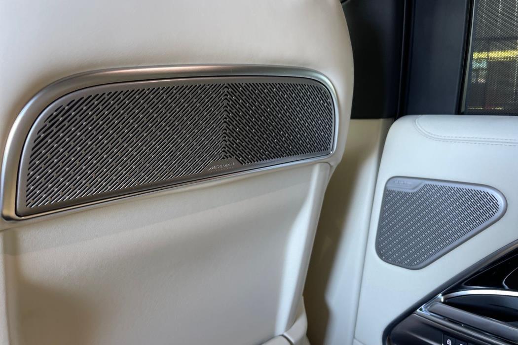 Land Rover Range Rover 2025
