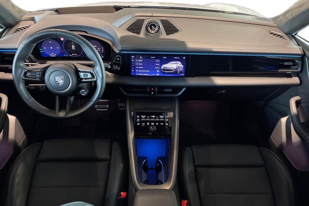 Porsche Macan 2024