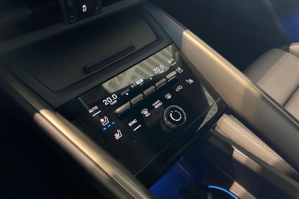 Porsche Macan 2024