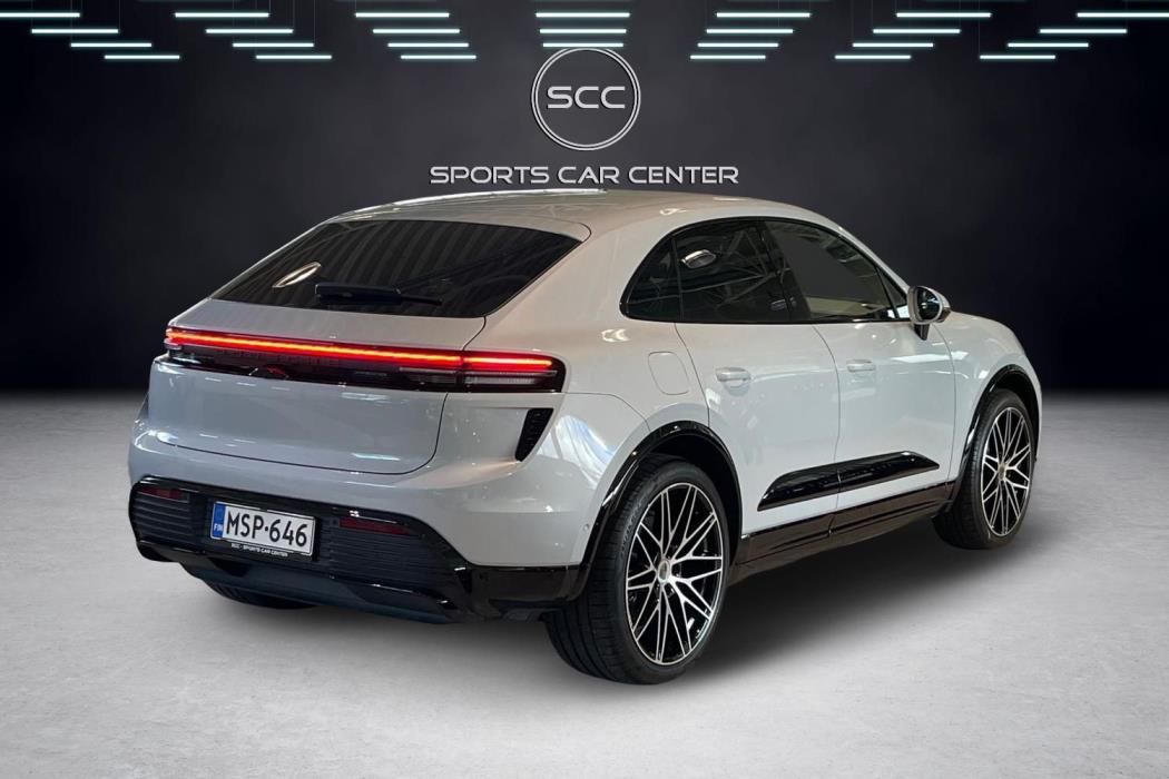 Porsche Macan 2024