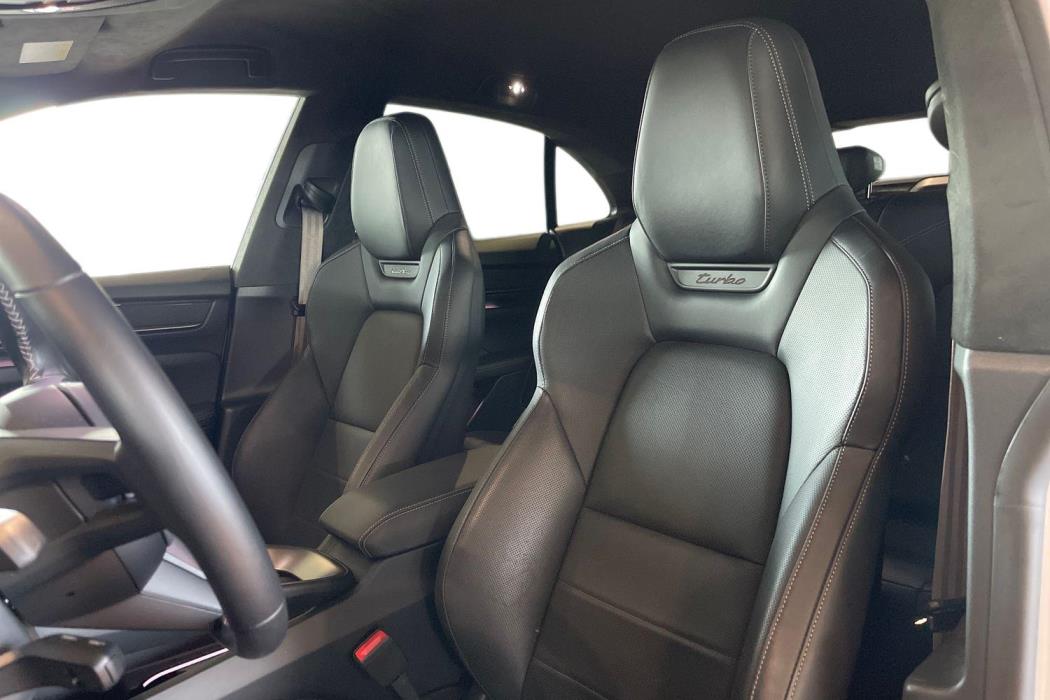 Porsche Macan 2024